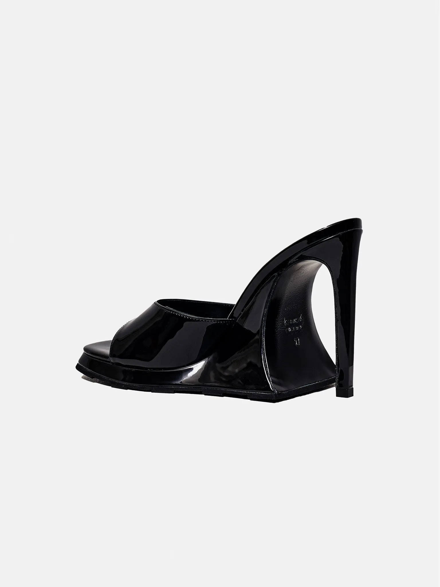 Ursula Mules Patent Leather Black